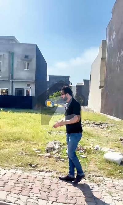 بحریہ ٹاؤن فیز 8 ۔ بلاک ایم بحریہ ٹاؤن فیز 8,بحریہ ٹاؤن راولپنڈی,راولپنڈی میں 5 مرلہ رہائشی پلاٹ 85.0 لاکھ میں برائے فروخت۔ بحریہ ٹاؤن فیز 8 ۔ بلاک ایم بحریہ ٹاؤن فیز 8,بحریہ ٹاؤن راولپنڈی,راولپنڈی میں 5 مرلہ رہائشی پلاٹ 85.0 لاکھ میں برائے فروخت۔