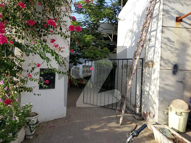 Hasan Homes Bungalow for Rent In Clifton Block 5 Karachi - Ideal for Showroom, Restaurant, or Boutique Hasan Homes Bungalow for Rent In Clifton Block 5 Karachi - Ideal for Showroom, Restaurant, or Boutique