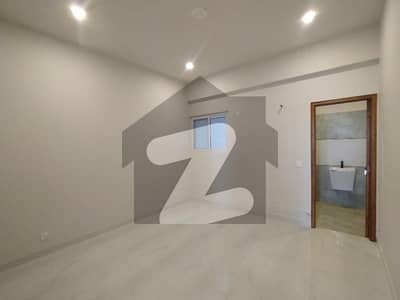 3 Bed 1100 Sq Feet Flat For Sale In Ittehad Commercial