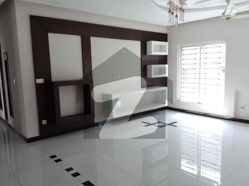 2450 Square Feet Lower Portion For rent In D-12