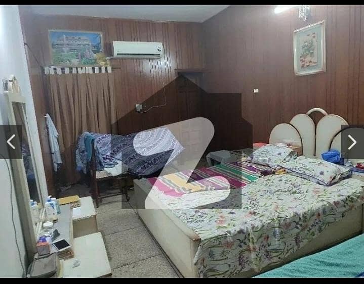 10 Marla House For Sale Urgent 10 Marla House For Sale Urgent