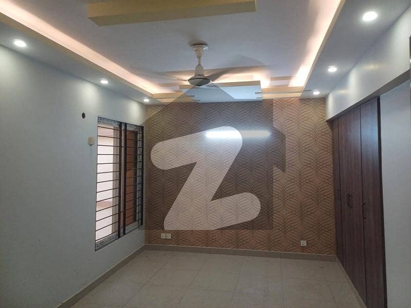 A Flat Of 800 Square Feet In Rs. 9200000 Garden West, Karachi