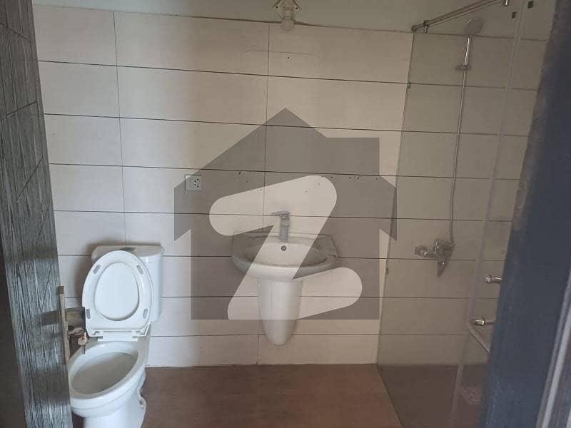 A Flat Of 800 Square Feet In Rs. 9200000 Garden West, Karachi