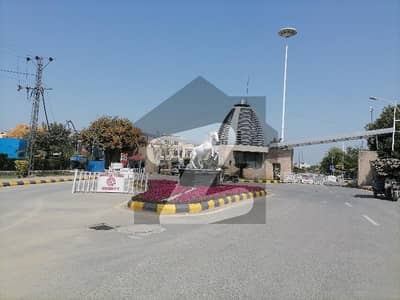 Unoccupied Prime Location Residential Plot Of 8 Marla Is Available For sale In Bahria Nasheman