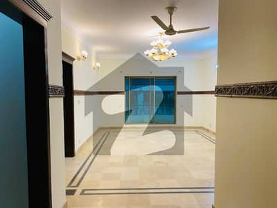 F-11 Investor Price 3 Bed Apartment Available For Sale