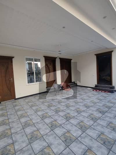 Brand New Beautiful 10 Marla House For Sale Brand New Beautiful 10 Marla House For Sale