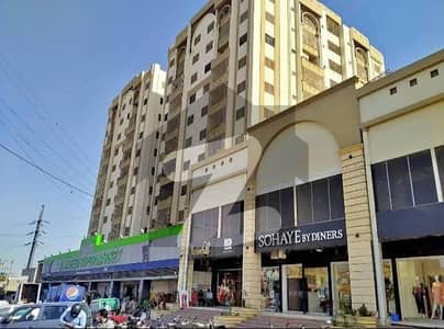 سٹی ٹاور اینڈ شاپنگ مال یونیورسٹی روڈ,کراچی میں 3 کمروں کا 8 مرلہ فلیٹ 2.55 کروڑ میں برائے فروخت۔