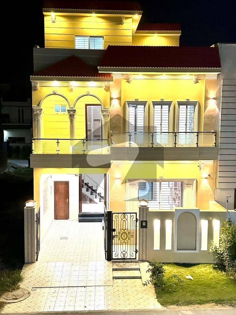 Block DD Reasonable Price House For Sale Block DD Reasonable Price House For Sale