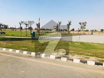 Lake City - Premium 1 Kanal Plot for Sale!