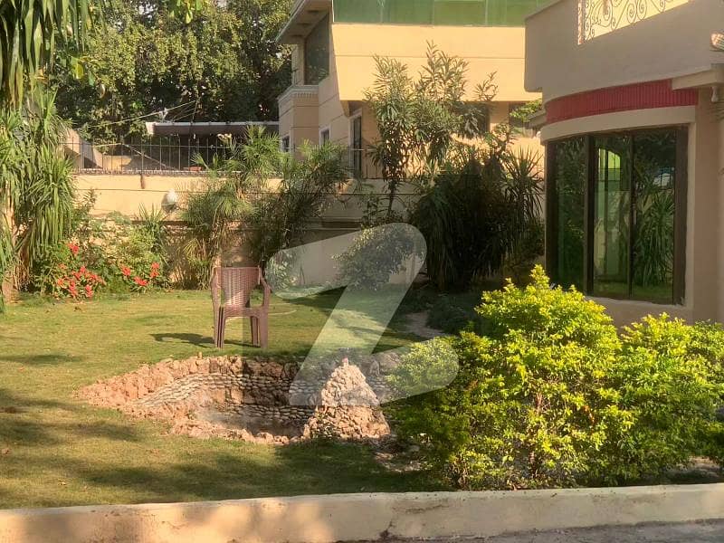 F-7/2 6 Bed House 2 Kanal Neat And Clean F-7/2 6 Bed House 2 Kanal Neat And Clean