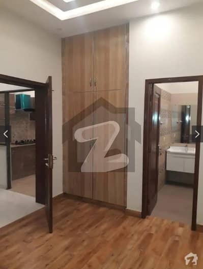 ڈی ایچ اے 11 رہبر فیز 2 - بلاک جی ڈی ایچ اے 11 رہبر فیز 2,ڈی ایچ اے 11 رہبر,لاہور میں 3 کمروں کا 5 مرلہ مکان 75.0 ہزار میں کرایہ پر دستیاب ہے۔ ڈی ایچ اے 11 رہبر فیز 2 - بلاک جی ڈی ایچ اے 11 رہبر فیز 2,ڈی ایچ اے 11 رہبر,لاہور میں 3 کمروں کا 5 مرلہ مکان 75.0 ہزار میں کرایہ پر دستیاب ہے۔