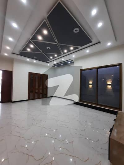 For Sale 200 Yards Ground plus 1 House Brand New State Bank Employee Society Sector 17-A Scheme 33, Karachi