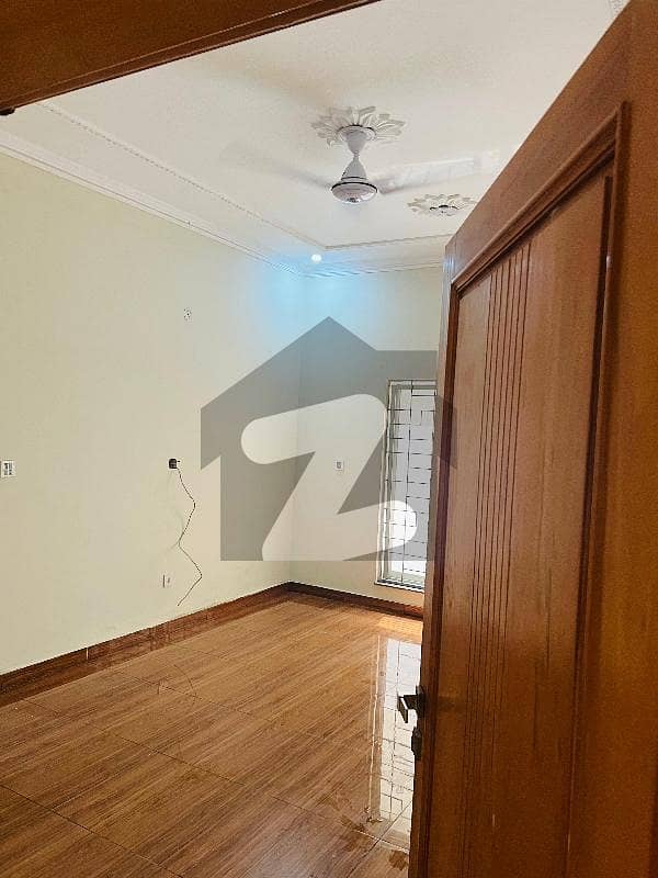 1 Kanal Lower Portion Is Available For Rent 1 Kanal Lower Portion Is Available For Rent