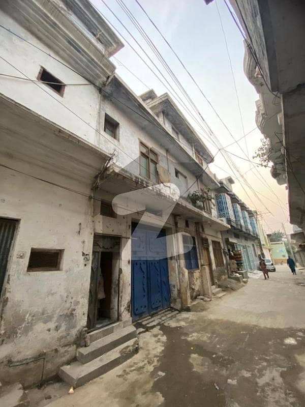 فقیر آباد روڈ پشاور میں 8 کمروں کا 8 مرلہ مکان 3.5 کروڑ میں برائے فروخت۔ فقیر آباد روڈ پشاور میں 8 کمروں کا 8 مرلہ مکان 3.5 کروڑ میں برائے فروخت۔
