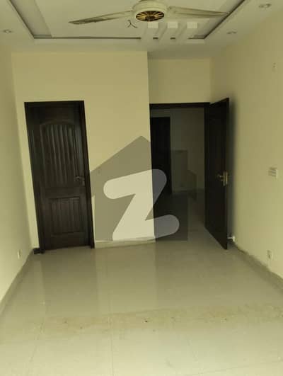 2 bed loung kitchen bath Flat Davis Road near Shimla Hill Lahore