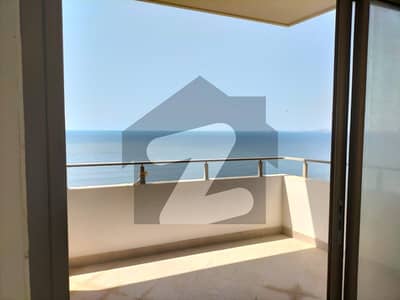 Elegant 3 Bedroom Seafront Apartment Available For Sale In Emaar Reef Tower Elegant 3 Bedroom Seafront Apartment Available For Sale In Emaar Reef Tower
