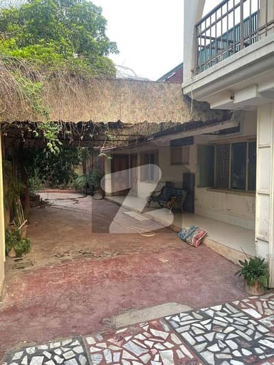 Block C Block Shahrukhnealam Colony 14 Marla Corner House Next To 100ft Road Park Facing House For Sale Multan Block C Block Shahrukhnealam Colony 14 Marla Corner House Next To 100ft Road Park Facing House For Sale Multan