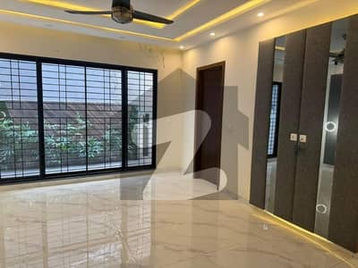 4.50 Kanal Marla Luxury House For Sale In Sheikhupurah Road Society Faisalabad