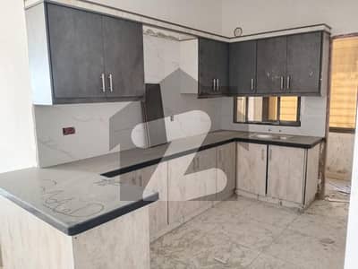 BRAND NEW 4 BED-DD FLAT WEST OPEN CORNER (DIFFERENT FLOORS) AVAILABLE FOR RENT IN BOUNDARY WALL PROJECT KINGS PRESIDENCY, BLOCK-3 GULISTAN-E-JAUHAR