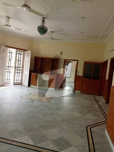 Upper portion 3bed sector G11 Islamabad for Rent