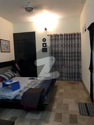 200 Yards G+1 (One Unit, 3 Bed Dd) Society Transfer Bungalow On 35 Ft Road In Boundary Walled Society Block 5 Gulistan-E-Jauhar Near Main Uni Road 200 Yards G+1 (One Unit, 3 Bed Dd) Society Transfer Bungalow On 35 Ft Road In Boundary Walled Society Block 5 Gulistan-E-Jauhar Near Main Uni Road