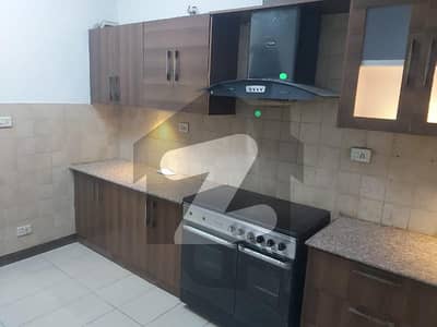 10 Marla Flat For Rent In Askari 11