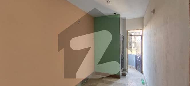 کی ڈی اے ایمپلائز سوسائٹی - سیکٹر 31-سی 1 کے ڈی اے ایمپلائز سوسائٹی - کورنگی,کورنگی,کراچی میں 2 کمروں کا 3 مرلہ فلیٹ 16.0 ہزار میں کرایہ پر دستیاب ہے۔