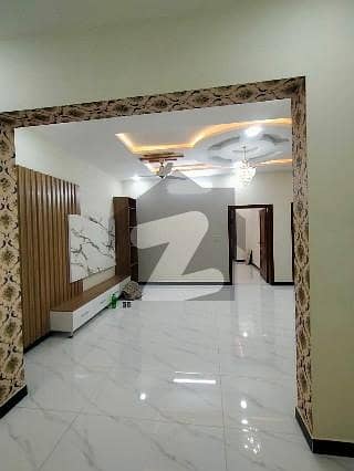10 Marla Beautiful Open Basement 3 Beds