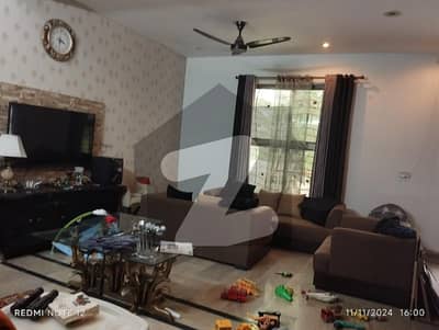 10 MARLA UPPER PORTION FOR RENT IN JOHAR TOWN PRIME LOCATION