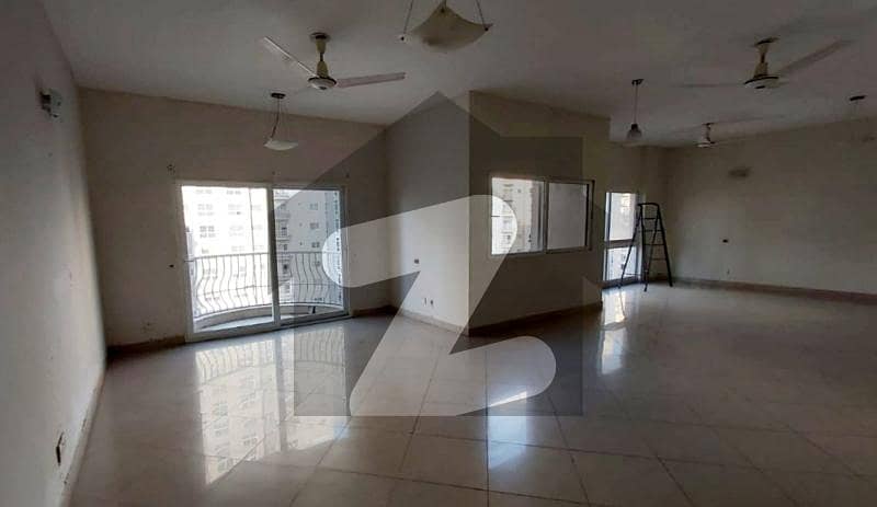 Creek Vista 3 Bedrooms Apartment For Sale Creek Vista 3 Bedrooms Apartment For Sale