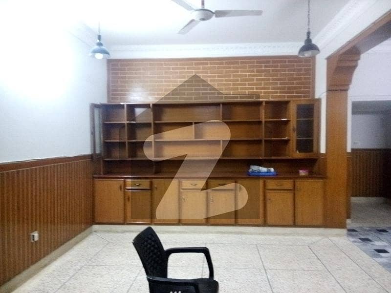جی ۔ 10/1 جی ۔ 10,اسلام آباد میں 4 کمروں کا 10 مرلہ مکان 2.5 لاکھ میں کرایہ پر دستیاب ہے۔ جی ۔ 10/1 جی ۔ 10,اسلام آباد میں 4 کمروں کا 10 مرلہ مکان 2.5 لاکھ میں کرایہ پر دستیاب ہے۔