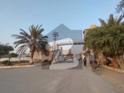پنجابی سوداگر سوسائٹی فیز 2 سکیم 33 - سیکٹر 50,سکیم 33,کراچی میں 6 کمروں کا 5 مرلہ مکان 2.35 کروڑ میں برائے فروخت۔ پنجابی سوداگر سوسائٹی فیز 2 سکیم 33 - سیکٹر 50,سکیم 33,کراچی میں 6 کمروں کا 5 مرلہ مکان 2.35 کروڑ میں برائے فروخت۔