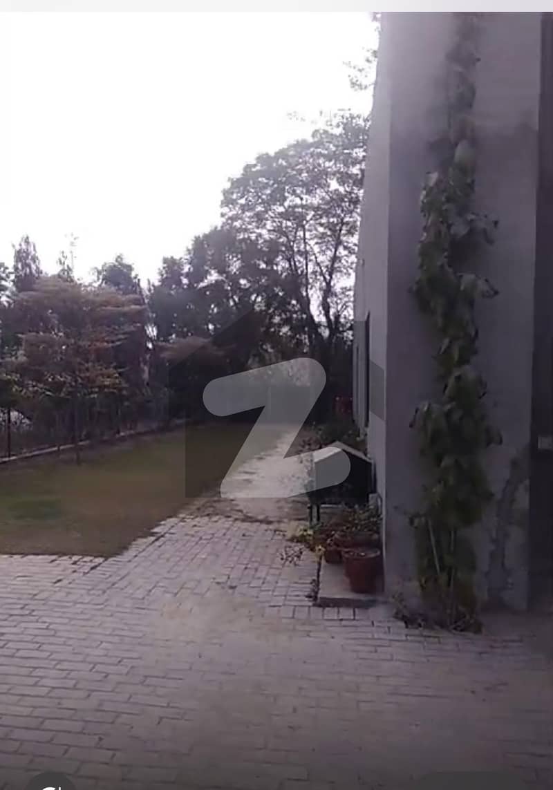 1 Kanal Warehouse For Rent 1 Kanal Warehouse For Rent