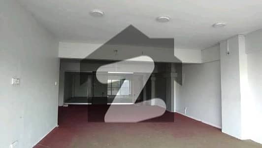 1400 Square Feet Shop For Rent In Punjab Chowrangi Punjab Chowrangi