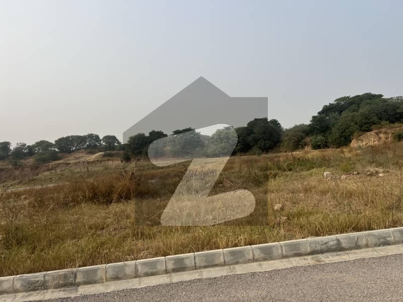 ڈی ایچ اے ڈیفینس فیز 3 ڈی ایچ اے ڈیفینس,اسلام آباد میں 1 کنال رہائشی پلاٹ 1.38 کروڑ میں برائے فروخت۔ ڈی ایچ اے ڈیفینس فیز 3 ڈی ایچ اے ڈیفینس,اسلام آباد میں 1 کنال رہائشی پلاٹ 1.38 کروڑ میں برائے فروخت۔