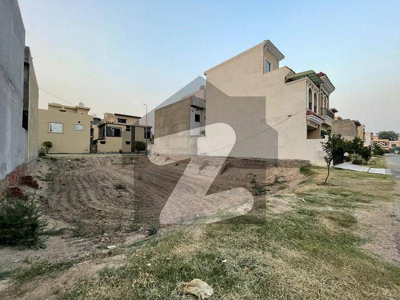 Prime Location Residential Plot For Sale Prime Location Residential Plot For Sale