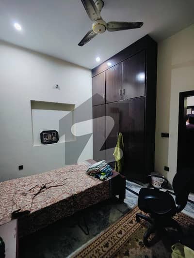4 MARLA UPPER PORTION FOR RENT LOWER LOCK IN MILITARY ACCOUNTS MAIN COLLEGE ROAD LHR 4 MARLA UPPER PORTION FOR RENT LOWER LOCK IN MILITARY ACCOUNTS MAIN COLLEGE ROAD LHR