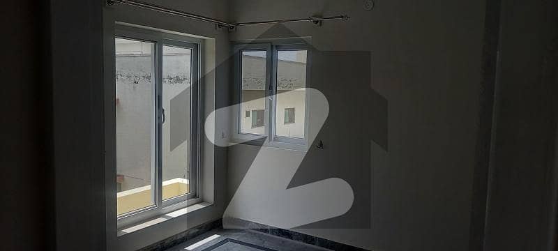 1 Kanal House Portion Available On Rent In G-15 1 Kanal House Portion Available On Rent In G-15