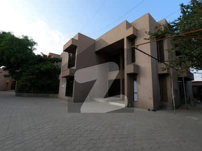 2000 Square Yards 32 Rooms Bungalow for Sale In Clifton Block 5 2000 Square Yards 32 Rooms Bungalow for Sale In Clifton Block 5