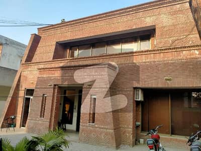 CANTT,COMMERCIAL BUILDING FOR RENT GULBERG MODEL TOWN GARDEN TOWN SHADMAN GOR UPPER MALL LAHORE