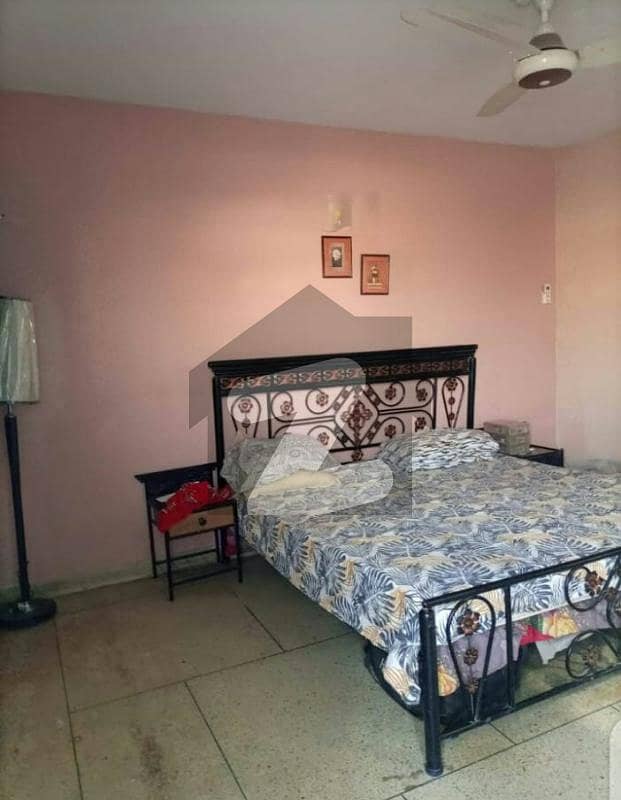 Shahra-e-Faisal, 800 Sq. ft, 2 Bed Apartment for Sale. Shahra-e-Faisal, 800 Sq. ft, 2 Bed Apartment for Sale.