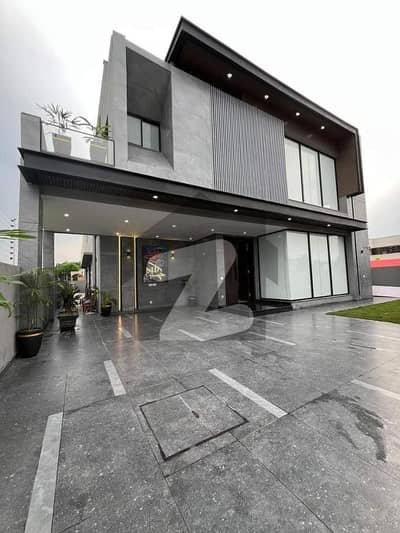 بحریہ ٹاؤن سیکٹر B بحریہ ٹاؤن,لاہور میں 5 کمروں کا 1 کنال مکان 6.5 کروڑ میں برائے فروخت۔ بحریہ ٹاؤن سیکٹر B بحریہ ٹاؤن,لاہور میں 5 کمروں کا 1 کنال مکان 6.5 کروڑ میں برائے فروخت۔