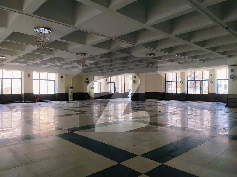 10,000 Sqft Hall Available For Rent