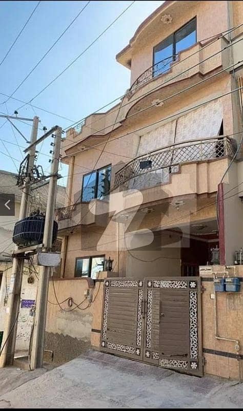 5 Marla House Ideally Situated In Gulshan-e-Khudadad