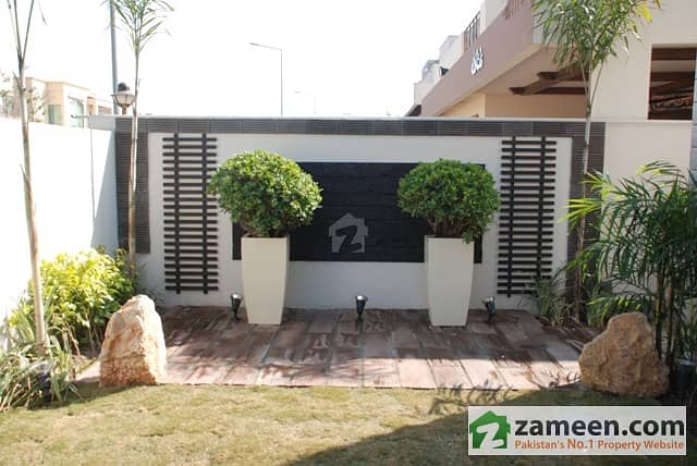 1 Kanal Owner Built Bungalow For Sale