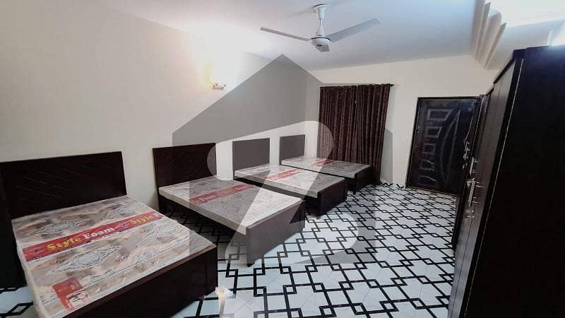 Furnished Room For Girls