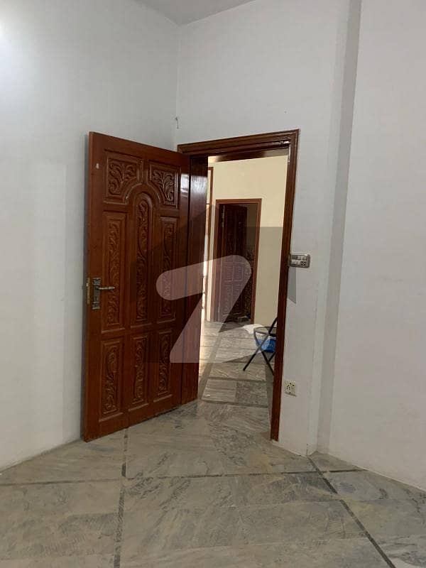 5 MARLA UPPER PORTION AVAILABLE FOR RENT IDEAL LOCATION 5 MARLA UPPER PORTION AVAILABLE FOR RENT IDEAL LOCATION