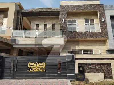 Hill Top Front Open Brand New 10 Marla House For Sale In Bahria Phase 5