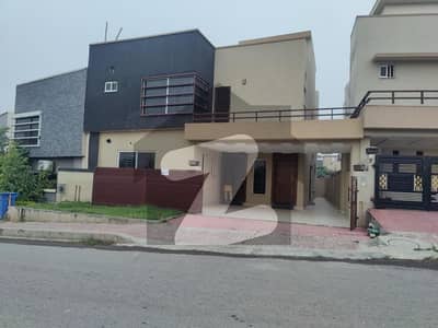 10 Marla House For Rent  Double Unit With Gass  5 Bed Room Brand New Condition