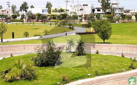 5 Marla corner plot for sale in Vanus housing scheme Lahore